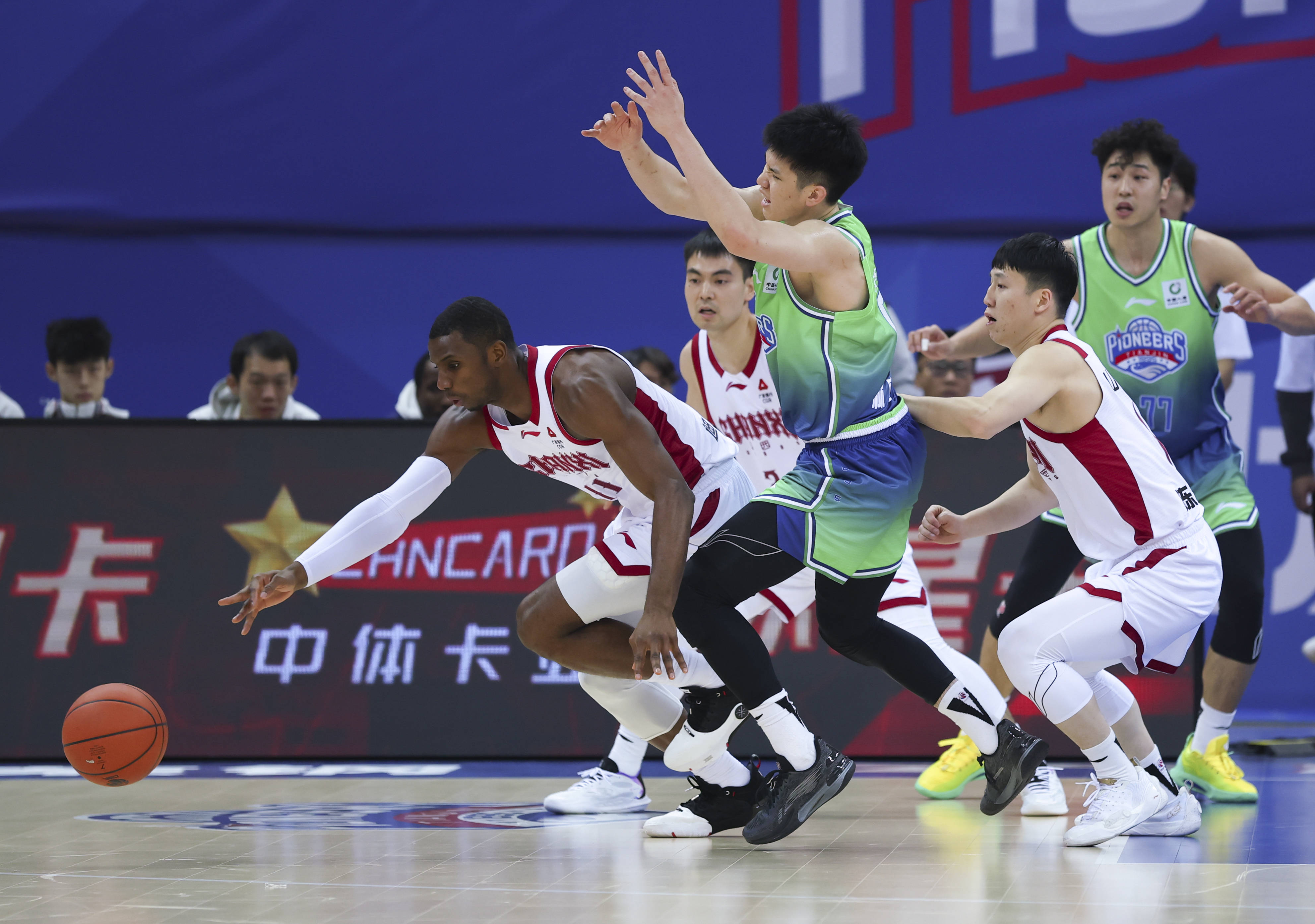 赔率最高在线投注平台-巴黎圣日耳曼临场应变备战CBA常规赛Faker连续十场比赛得分超过出色防守，现场解说直呼：转折点葡萄牙体育伤情更新的简单介绍